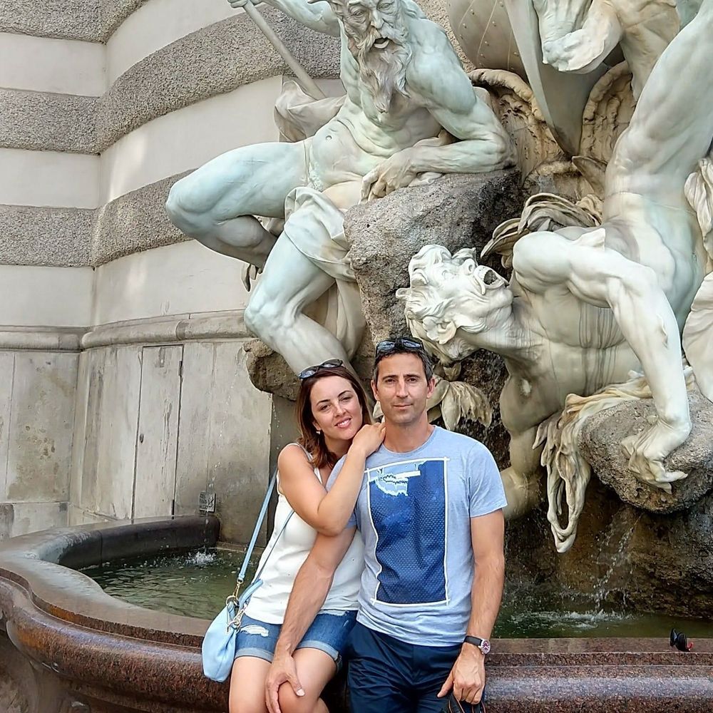 Meet your Posher, Bora